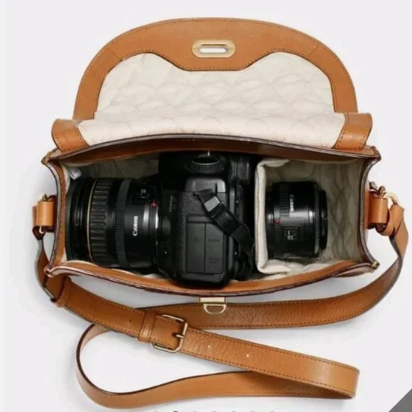 Lo & Sons Brown Crossbody Camera Bag - Picture 4 of 9